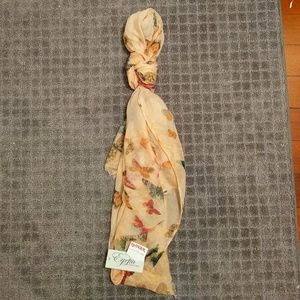 New with tags Peach/orange butterfly scarf